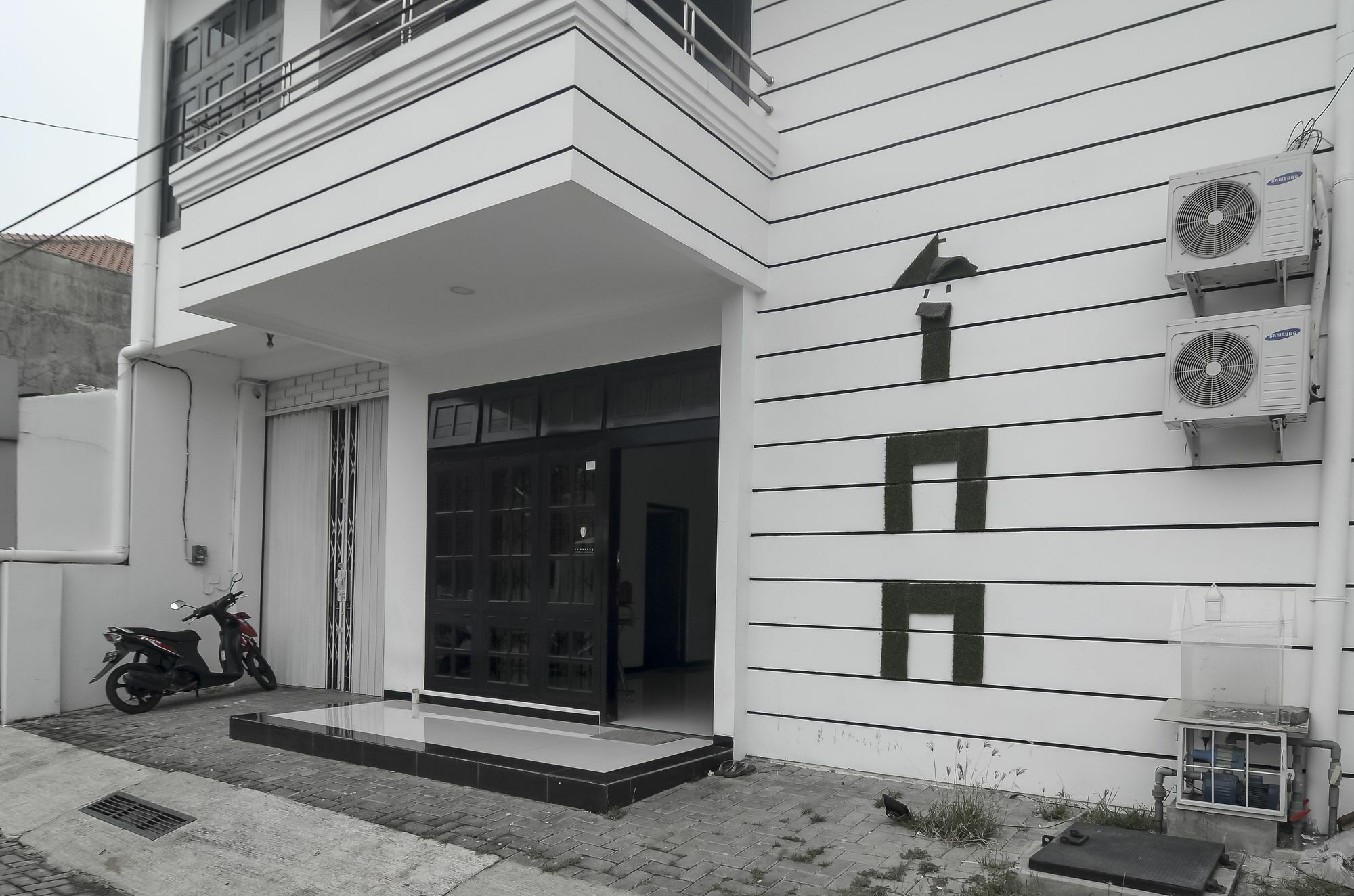 Reddoorz Near Poncol Station Hotel Semarang Exterior photo